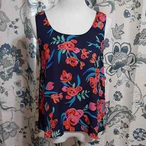 Everly Black And Red floral print sheer tank top blouse in size medium.